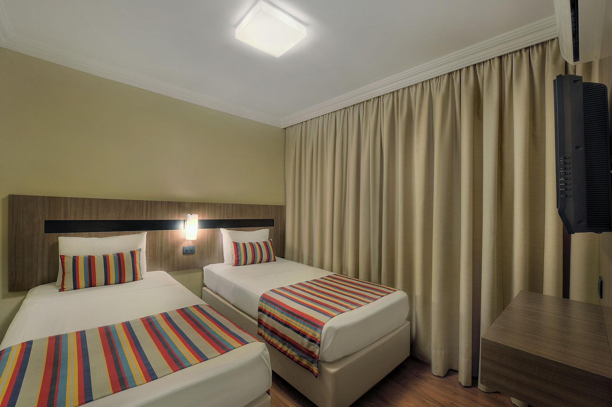Hotel Deville Express Cascavel Cascavel  Exterior foto