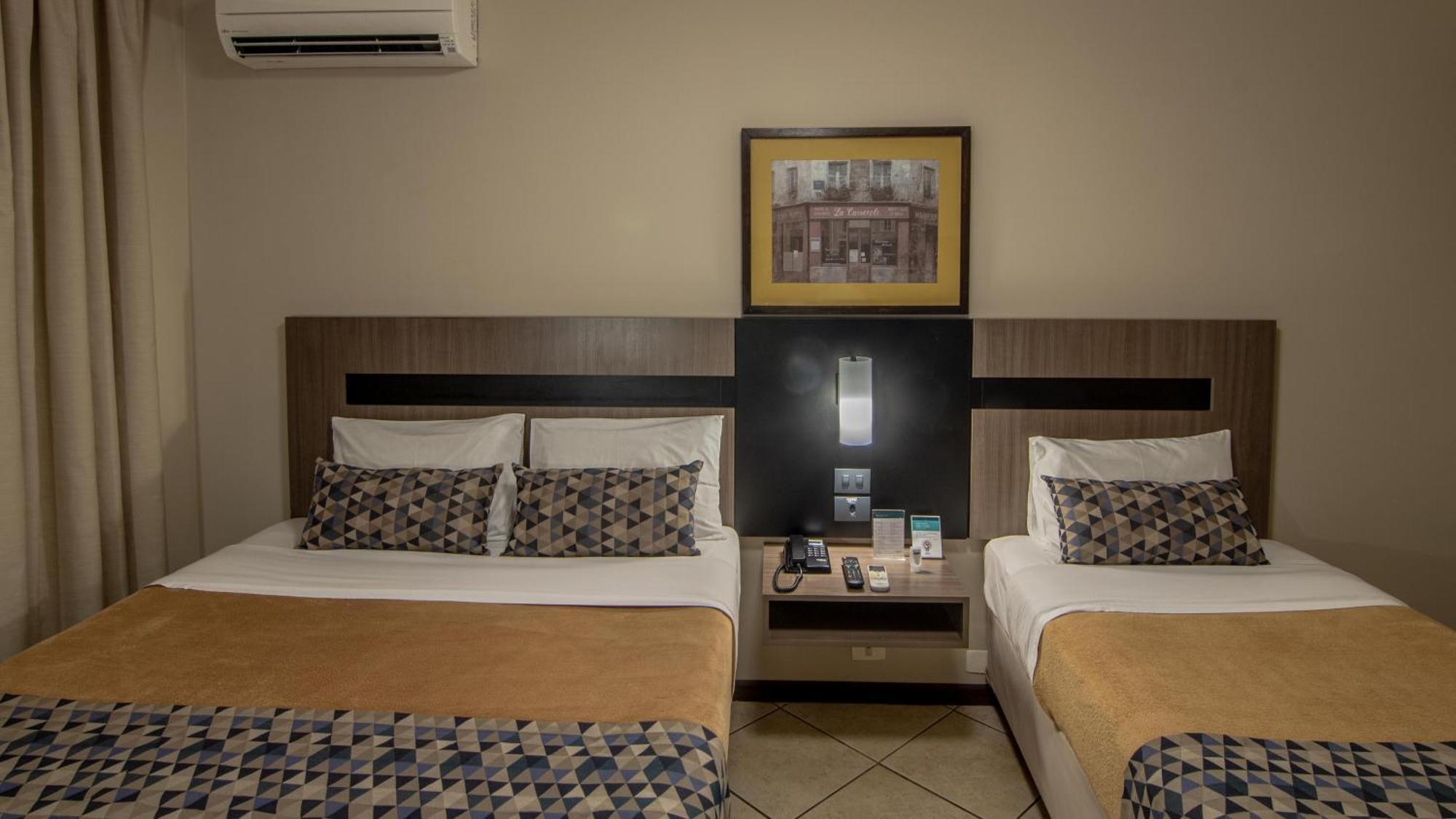 Hotel Deville Express Cascavel Cascavel  Exterior foto